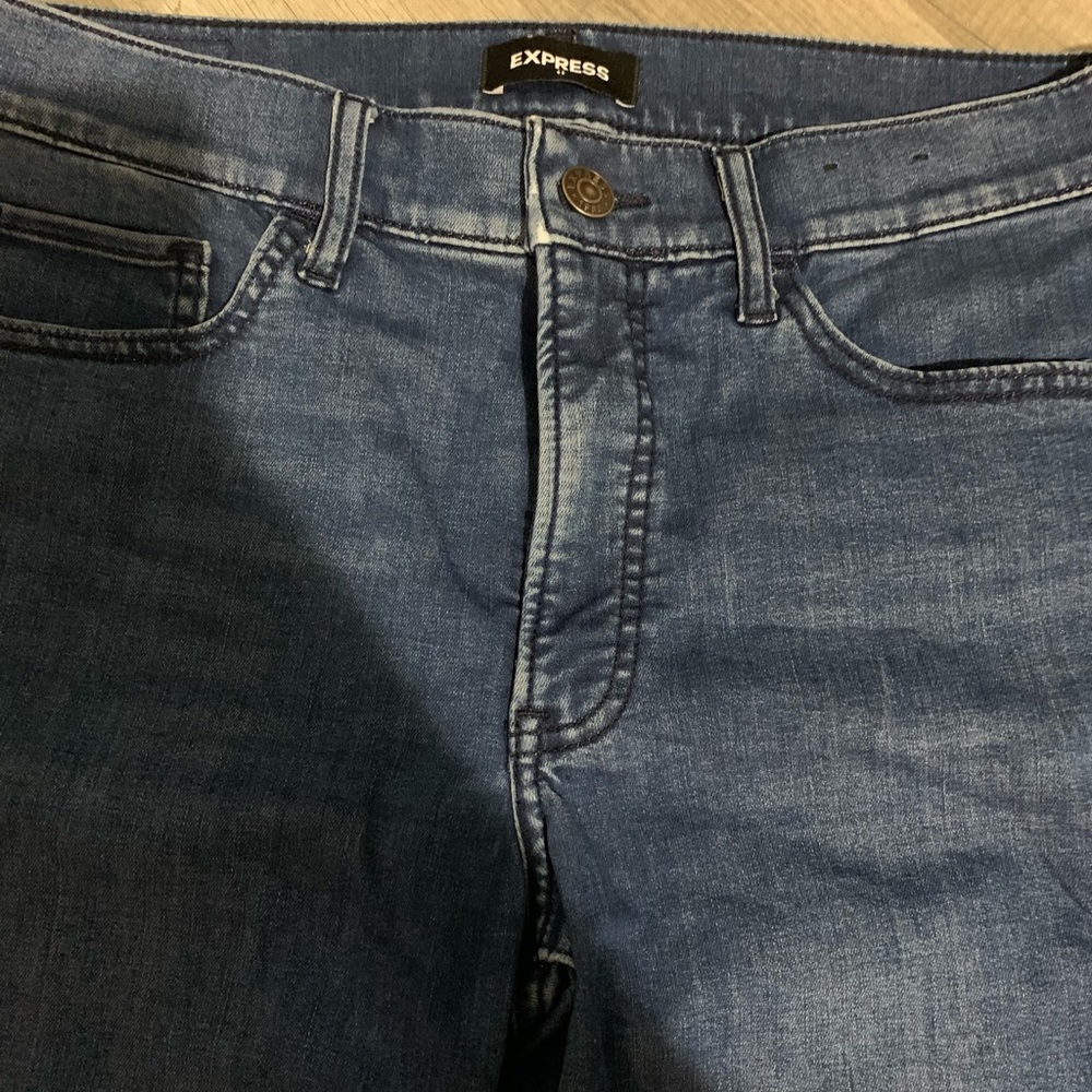 Express Jeans - Picture 3 of 3